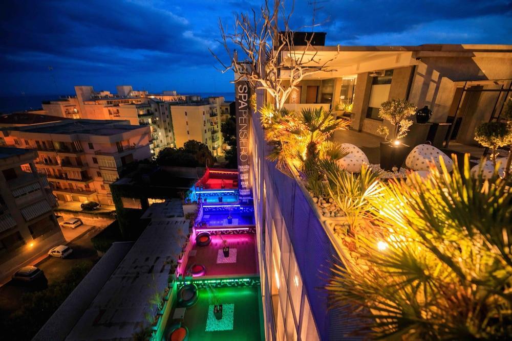 Una Hotels One Siracusa Syrakusa Exteriör bild